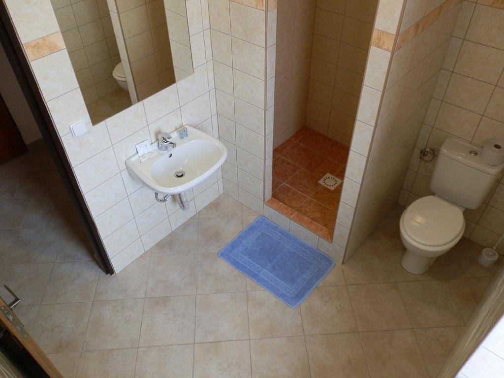 Hotel Gol Prostejov Ruang foto